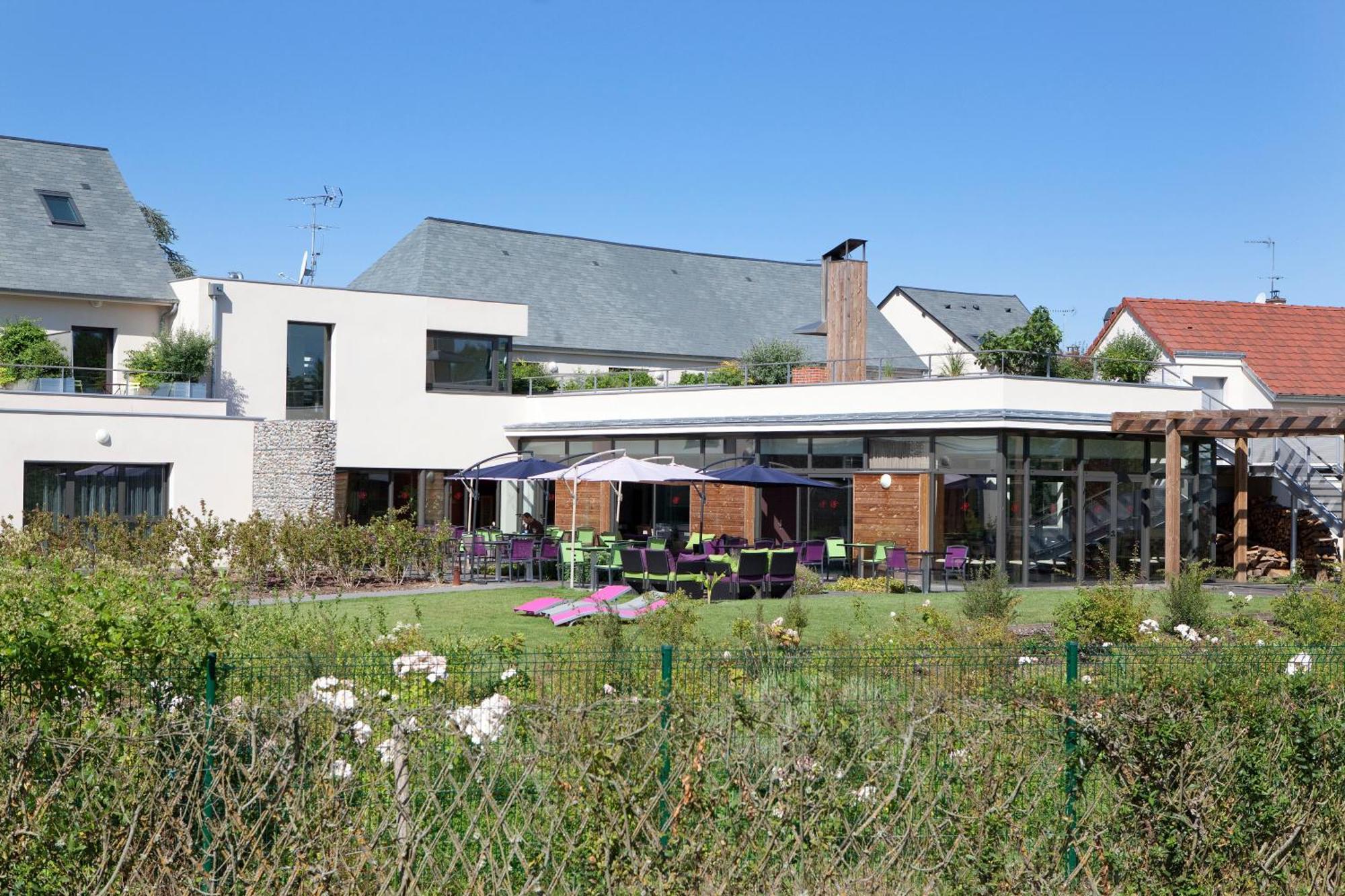 Logis Hôtel Terre de Loire Belleville-sur-Loire Exterior foto