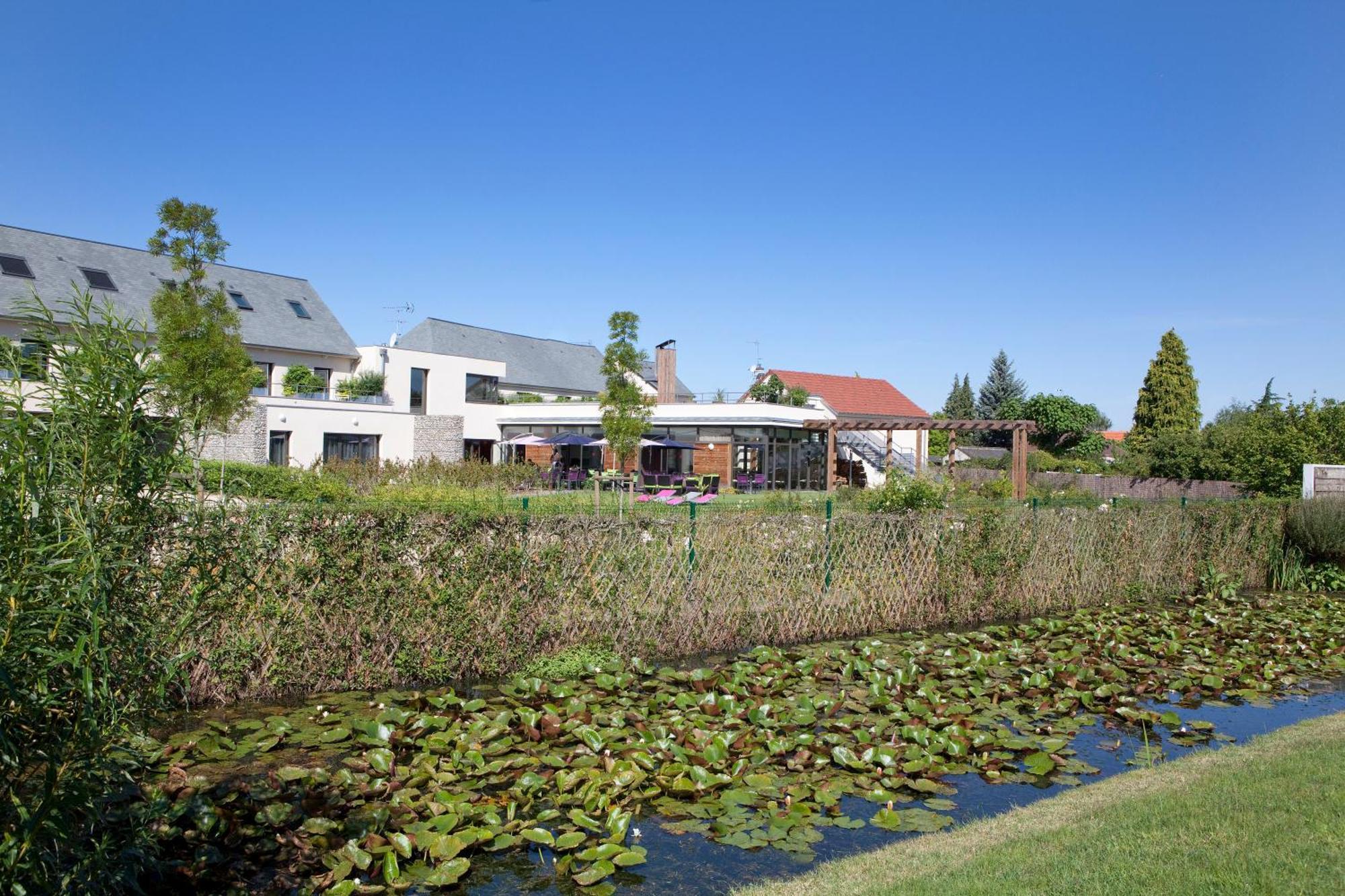 Logis Hôtel Terre de Loire Belleville-sur-Loire Exterior foto