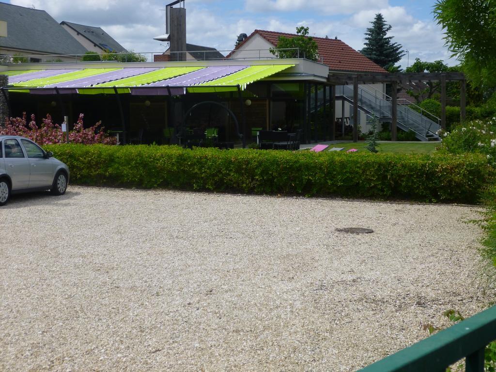 Logis Hôtel Terre de Loire Belleville-sur-Loire Exterior foto